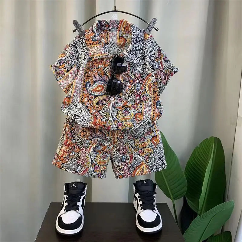 Kids Boys and unisex Pi Shuai Shirt Set 2023 New Fashionable Baby Summer Flower Shirts Childrens Cool Shuai Blast Street Two Piece Set